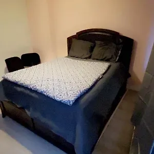 https://private-double-bed-room-with-balcony-and-window.amsterdamhotelsnl.com